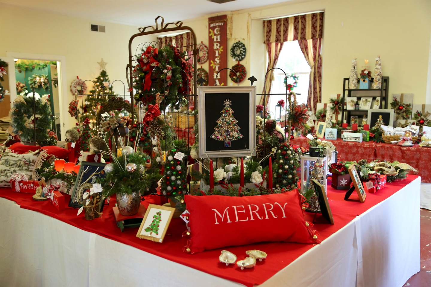 Christmas in St. Michaels celebrates joy December 911, 2022 Explore